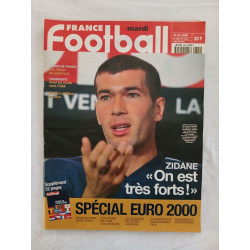 France Football N.2825 - mai 2000