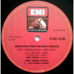 Concerto En Mi Mineur Op.64 / Concerto En Ré Mineur (1822)