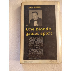 Une blonde grand sport
