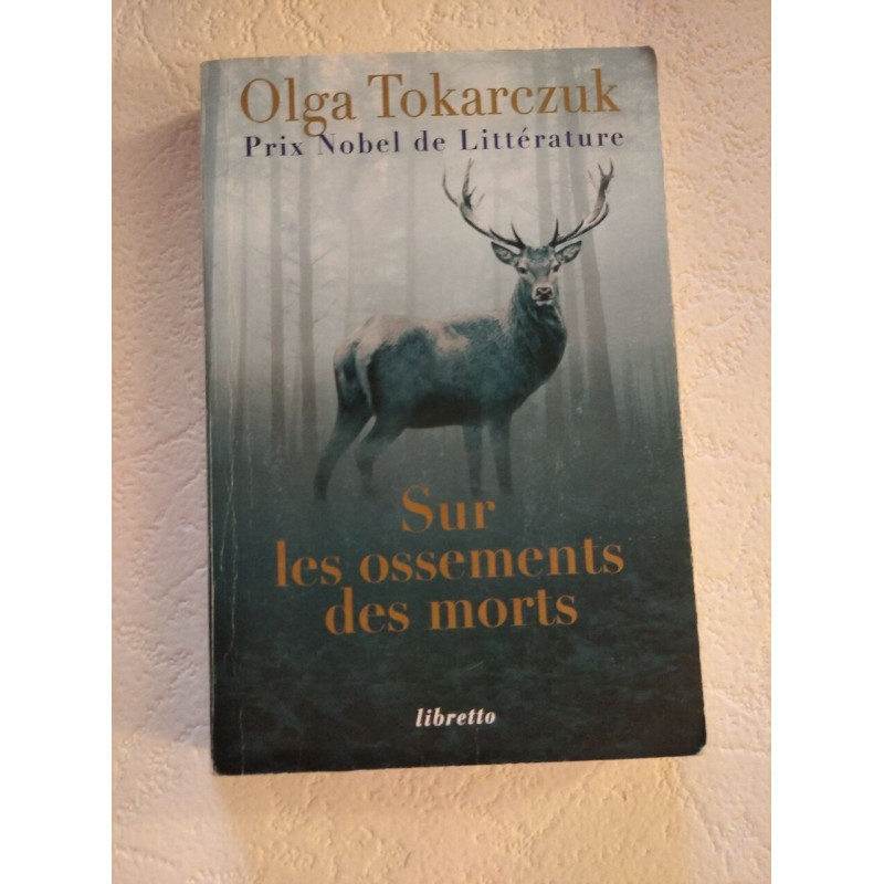 Sur les ossements des morts
