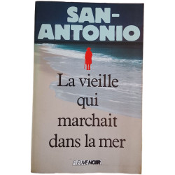 La vieille qui marchait dans la mer