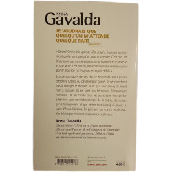 Je voudrais que quelqu'un m'attende quelque part