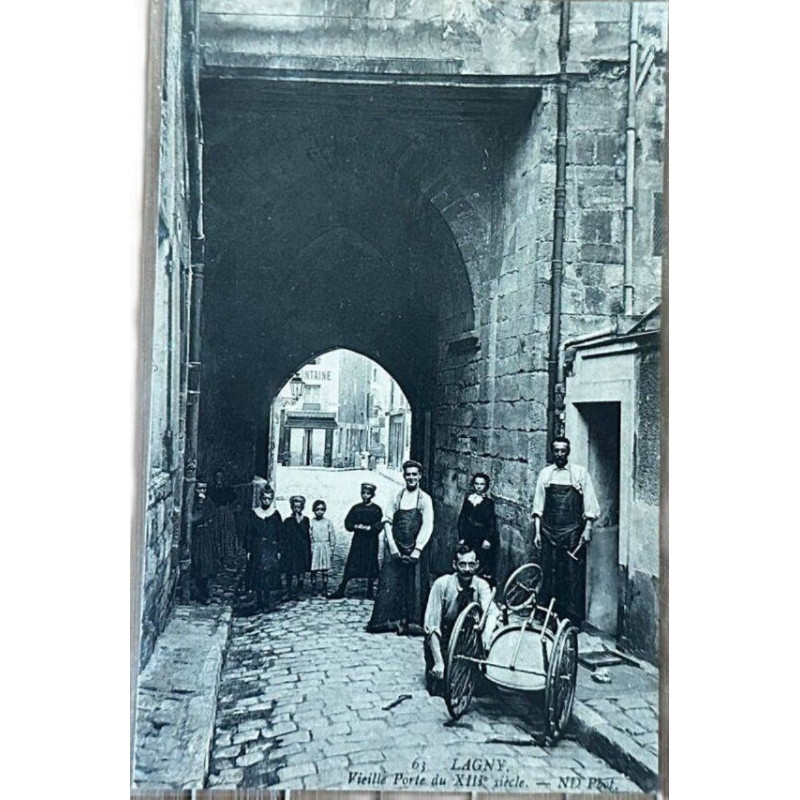 63 Lagny - Vieille Porte du XIIIe siecle - ND Pbot
