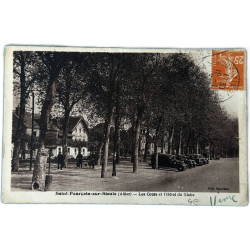 Saint-Pourçain-sur-Sioule (Allier) - Les Cours et l'Hôtel du Globe