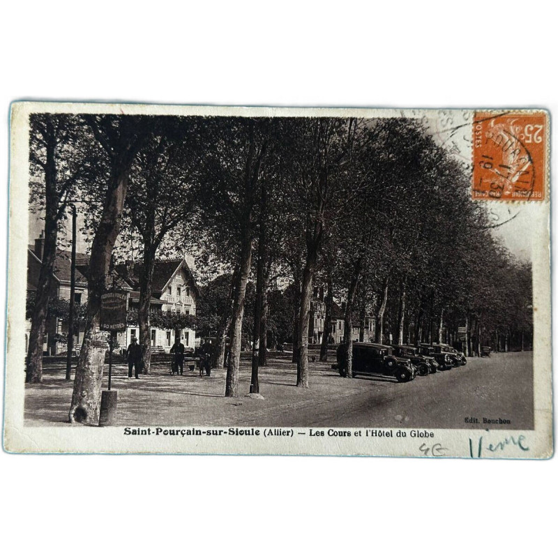 Saint-Pourçain-sur-Sioule (Allier) - Les Cours et l'Hôtel du Globe