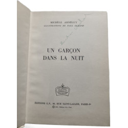 Un garçon dans la nuit